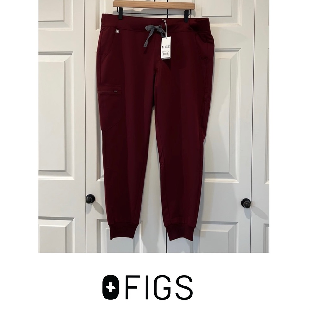 Figs Burgundy Jogger Scrub Pants XL NWT